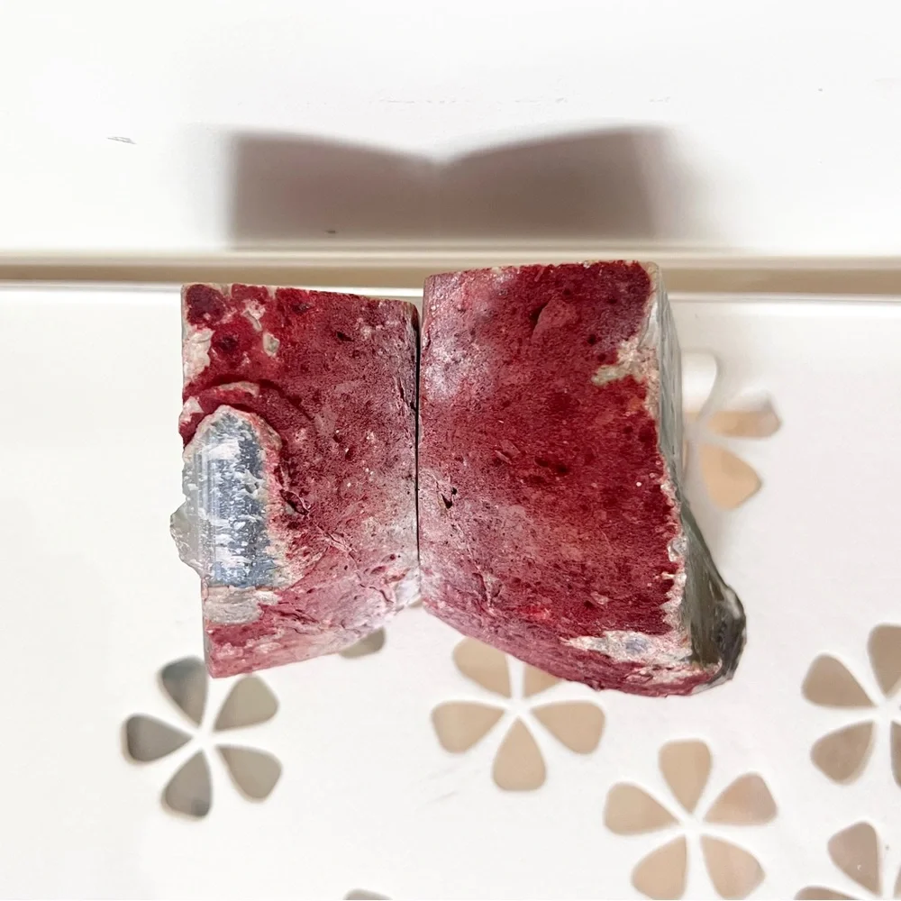 DECORATIVE VOLCANIC ROCK PINK AGATE BOOKENDS